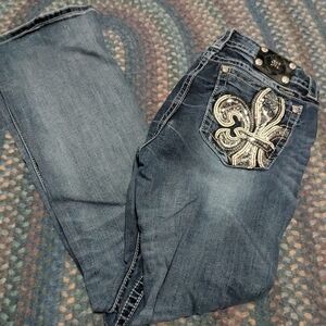 Women's Blue Jeans with Embellished Pocket